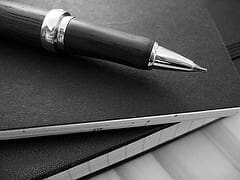 Blog Marketing Up Close Pen Graphic – image by Maria Reyes McDavis