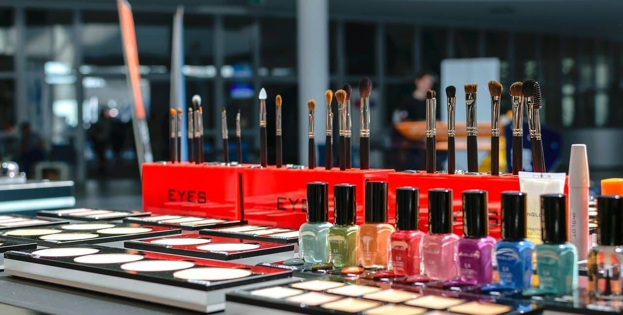Strategie di Digital Marketing per il tuo negozio cosmetico: tre consigli