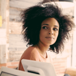 Possiamo eliminare la cecità (Strategic Blindness) nel cogliere e dare risposta ai segnali transazionali del target tramite l'AI?